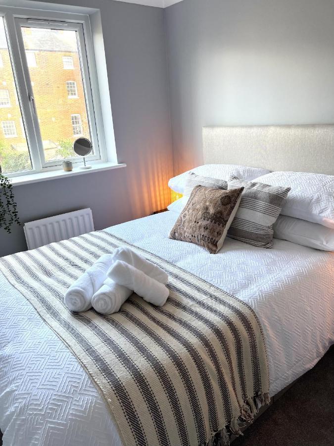 Franklin Suite - Reading City Centre - Free Parking - Close To Station Exterior photo